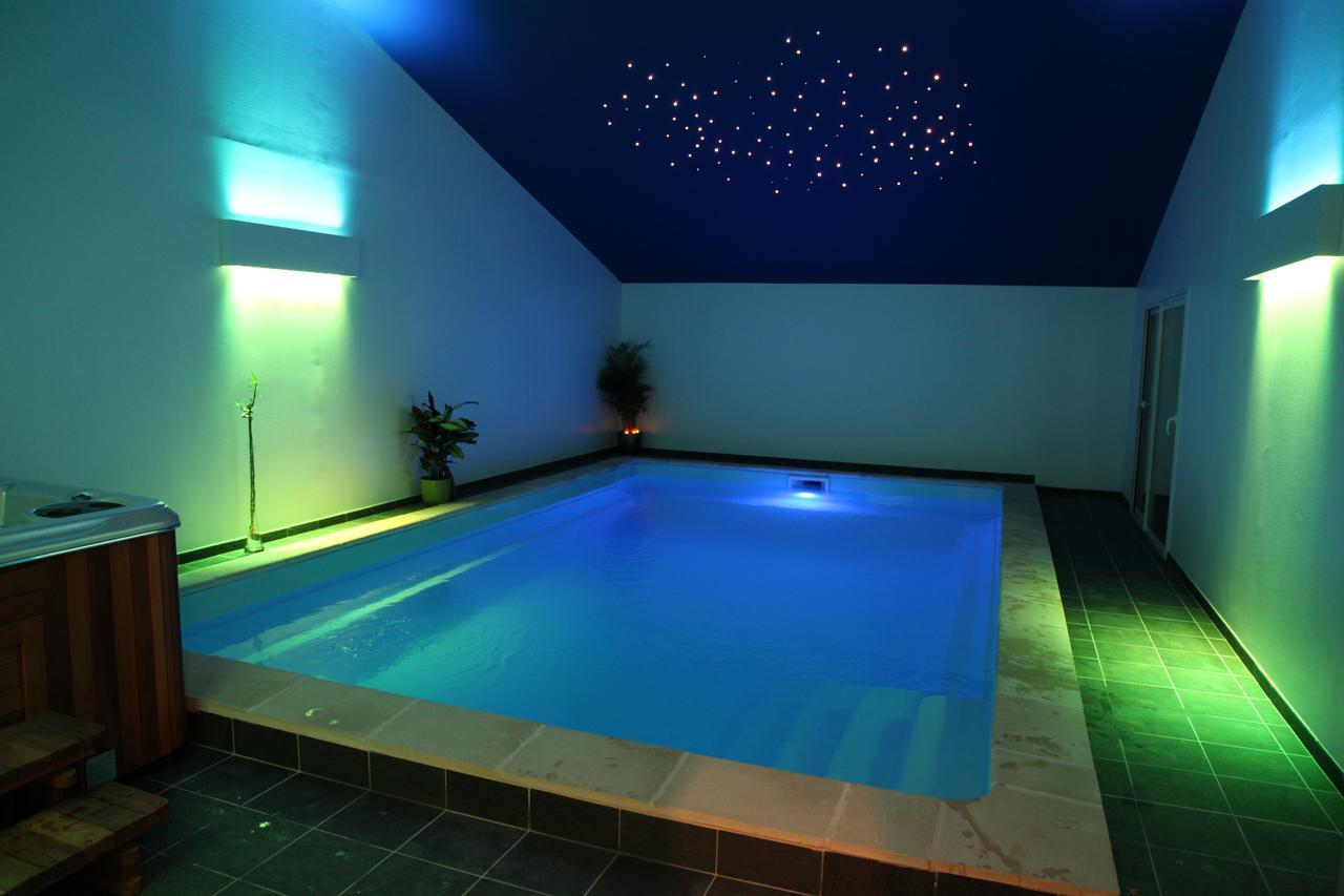 Bed and Breakfast Le Miroir Des Etoiles Pomport Esterno foto