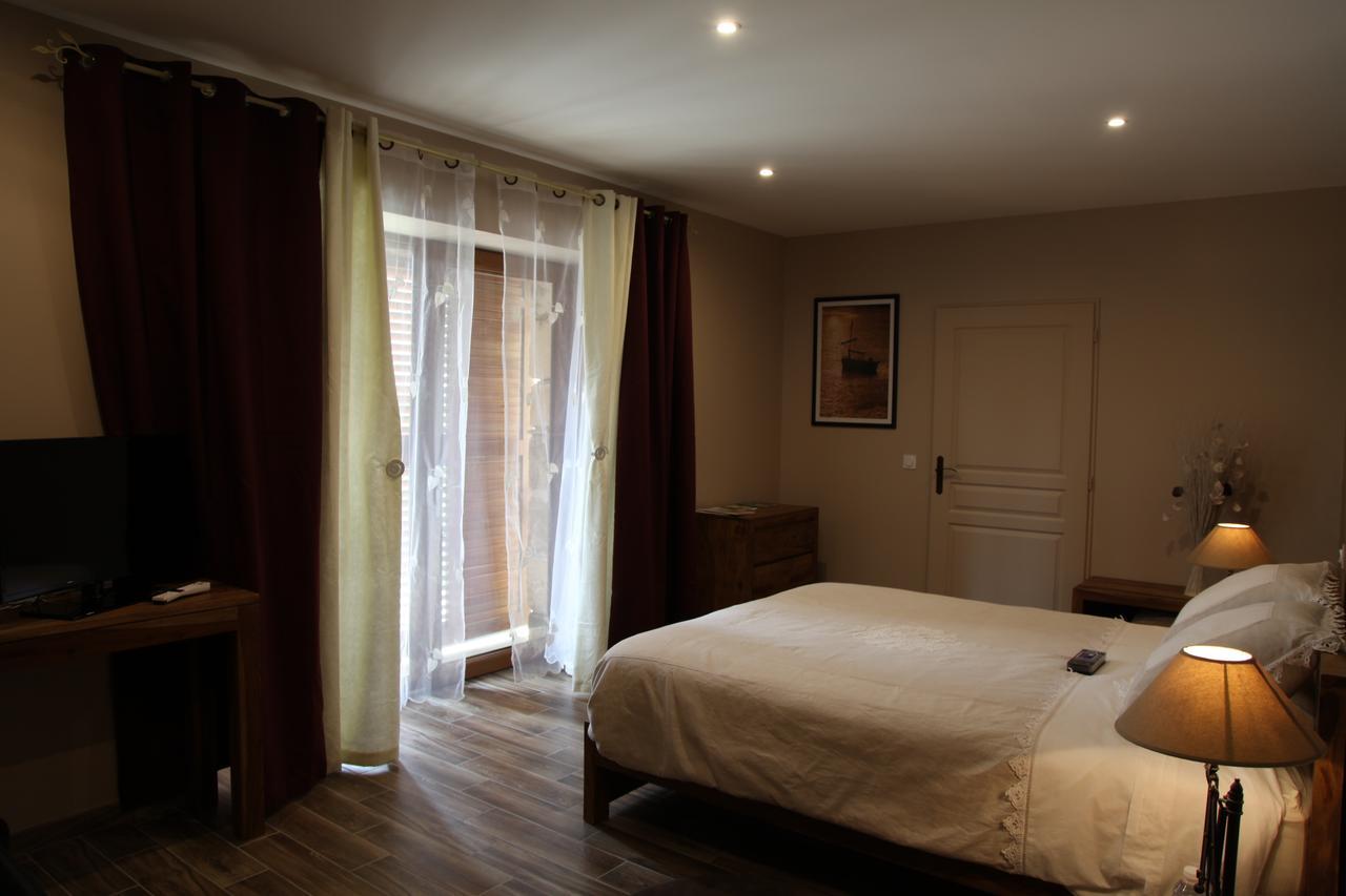 Bed and Breakfast Le Miroir Des Etoiles Pomport Camera foto